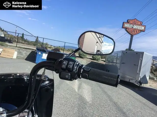 2018 Harley-Davidson FLHC - Softail Heritage Classic in Street, Cruisers & Choppers in Kelowna - Image 17