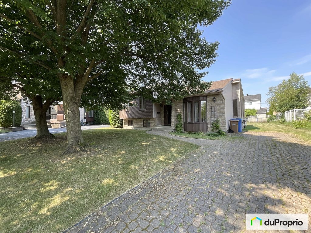 $625,000 - starting at - Bungalow for sale in Ste-Catherine — photo 1