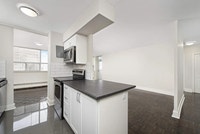Don Valley Towers offers unmatched connectivity, with a TTC bus stop steps away providing direct ser... (image 4)