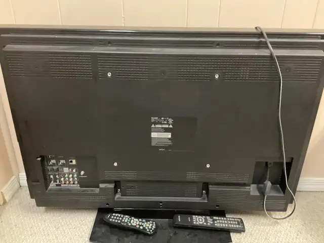 Sharp TV in TVs in Regina - Image 2