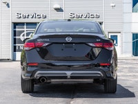 2023 Nissan Sentra SR Premium Package Super Black 2.0L 4-Cylinder DOHC 16V FWD CVT with Xtronic 4D S... (image 5)