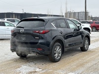 AMVIC Licensed Dealer * Leather Seats * Heated Front Seats * Heated Steering Wheel * Cruise Control... (image 7)