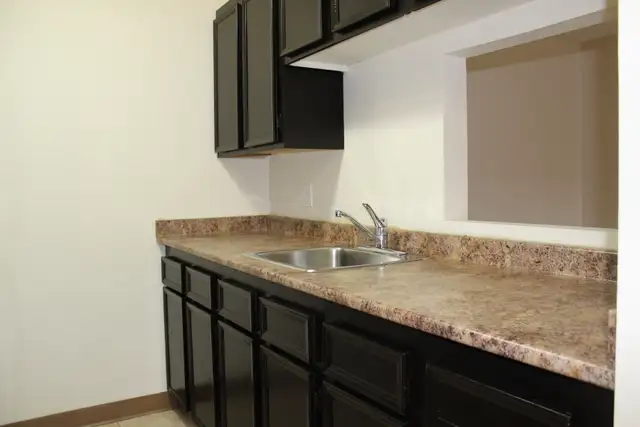 Confederation Apartment For Rent | Mainstreet Corner in Long Term Rentals in Saskatoon - Image 13