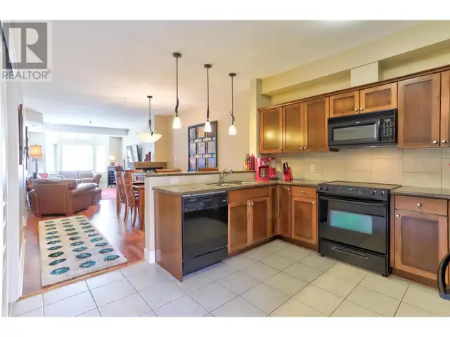 3996 Beach Avenue Unit# 221 Peachland, British Columbia in Condos for Sale in Penticton - Image 6