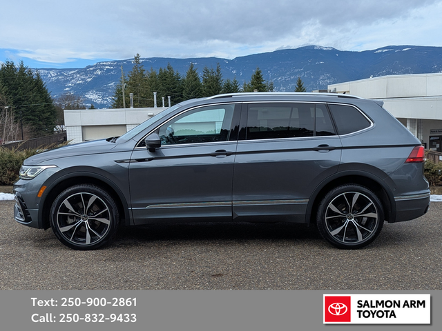 2022 Volkswagen Tiguan Highline R-Line Highline R-Line 4dr AW... in Cars & Trucks in Kamloops - Image 4