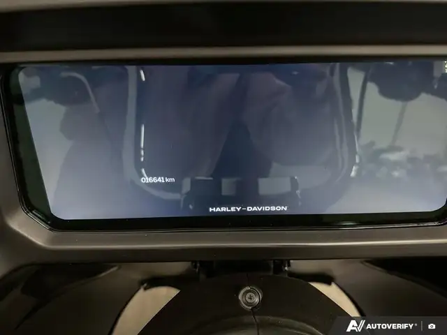 2024 Harley-Davidson FLTRX - Road Glide(TM) in Sport Touring in Calgary - Image 15