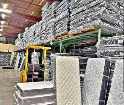 Twin Mattress (Full Mattress) : Queen Mattress / King Mattress, View more