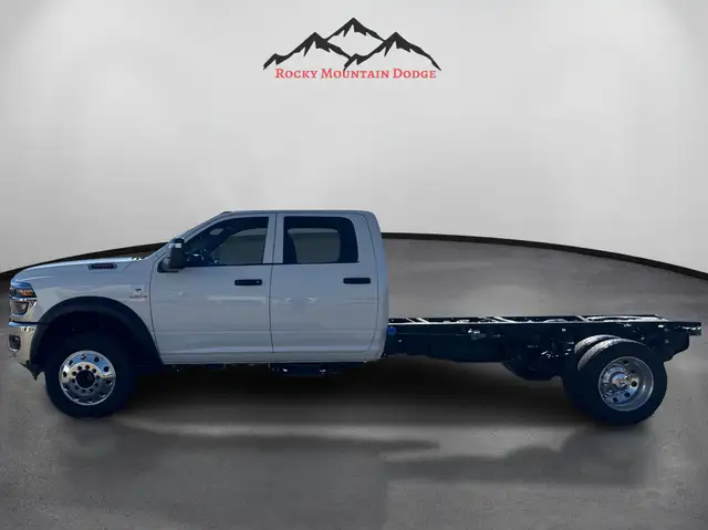 2026 RAM 5500 TRADESMAN CREW DIESEL CAB CHASSIS