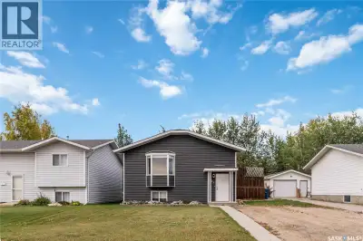 Welcome to 75 3rd Street, a beautiful bi-level nestled on a quiet street in Humboldt. This home boas...