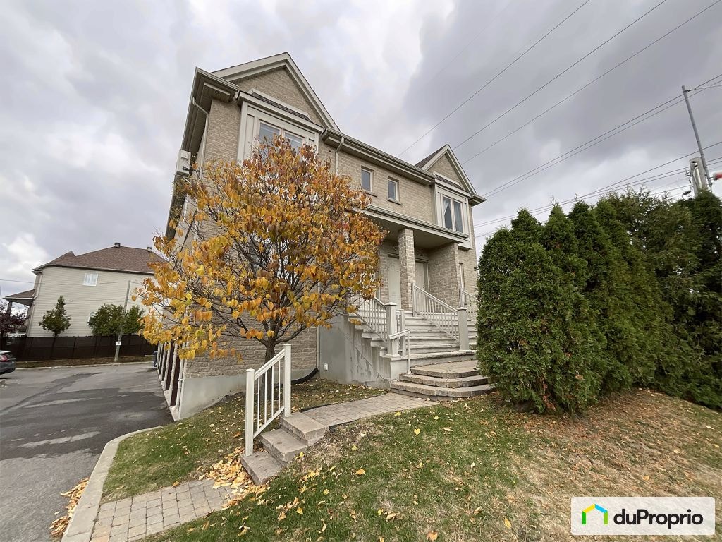 $449,000 - Condominium for sale in Vimont — photo 1