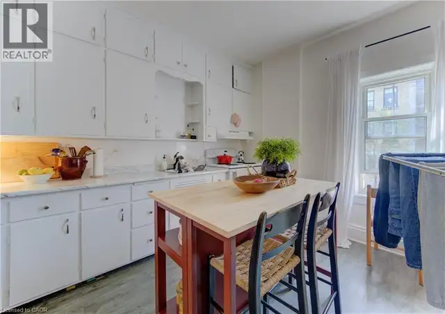 48 BREITHAUPT Street Kitchener, Ontario in Houses for Sale in Kitchener / Waterloo - Image 21