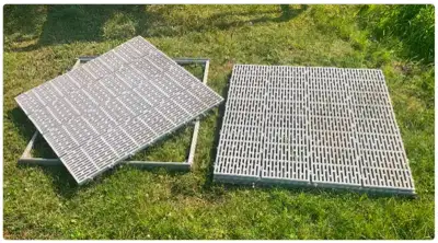 DISPLAY ALUMINUM 4 FOOT X 4 FOOT DOCK RAMP FRAME WITH PLASTIC DECKING EACH********** Call /Text 780-...