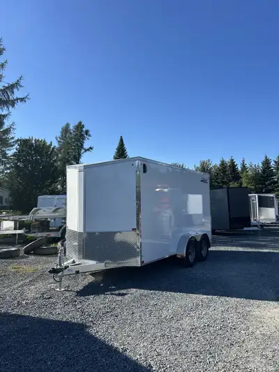 sell cargo trailer enclosed trailer remorque trailer fermé no- galvanize + also some utility galvani...