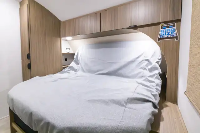 2026 Forest River SALEM 26ICE WITH BUNKS SAVE $10000 in Travel Trailers & Campers in Regina - Image 9