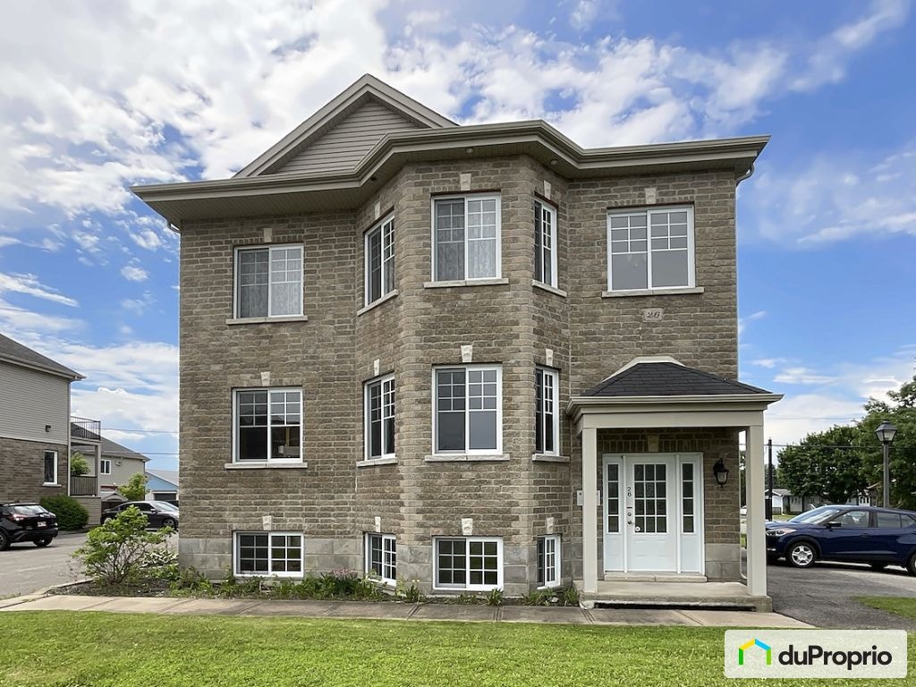 $384,999 - Condominium for sale in Mercier — photo 2