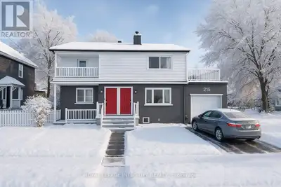 Get in before the neighbourhood takes off! Two out of three units renovated and optimized, and the d...