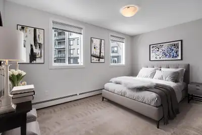 2 Bedroom Townhouse - Grace St.
