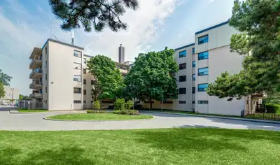 SKYVIEW TERRA APARTMENTS - 1155 MIDLAND AVENUE, SCARBOROUGHCURRENT AVAILABILITY: (Heat & Water Inclu...