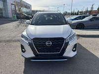 2022 NISSAN KICKS SV - FRONT WHEEL DRIVE - ONE OWNER - NO ACCIDENTS FEATURES INCLUDE - - Cloth Inter... (image 1)