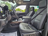 Kijiji Safety Equipment Daytime Running Lamps with automatic exterior lamp control OnStar and Chevro... (image 7)