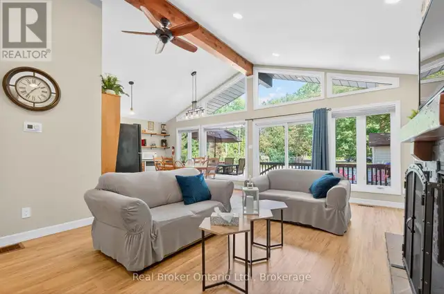 1948 TINY BEACHES ROAD S Tiny, Ontario in Houses for Sale in Oakville / Halton Region - Image 13