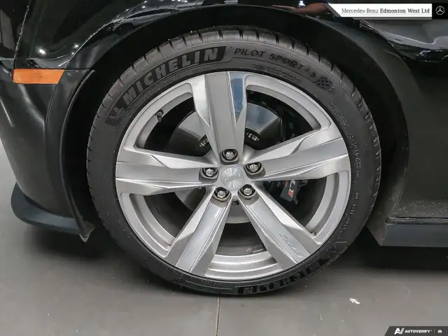 2013 Chevrolet Camaro ZL1 Convertible - Very Low Kms - 580HP LSA in Cars & Trucks in Edmonton - Image 7