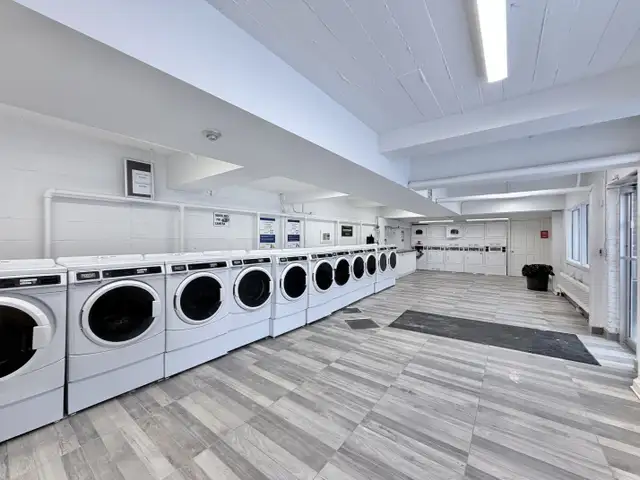 2 chambres rénovées à Ville St-Laurent - Wi-Fi et électros in Long Term Rentals in City of Montréal - Image 11