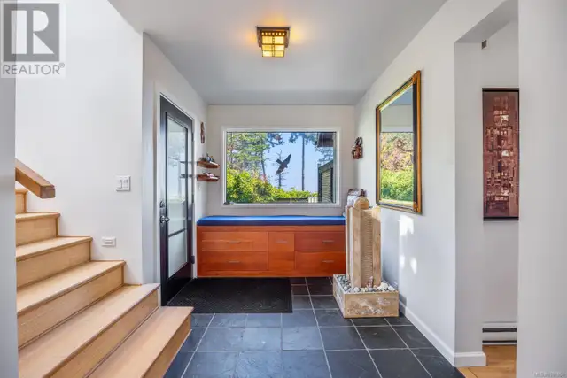 1901 East Rd Denman Island, British Columbia in Houses for Sale in Comox / Courtenay / Cumberland - Image 7