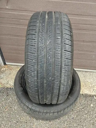 Nice pair of Pirelli Cinturato P7 all season tires. 2 x 245/45/18 7/32nd tread remaining #4139
