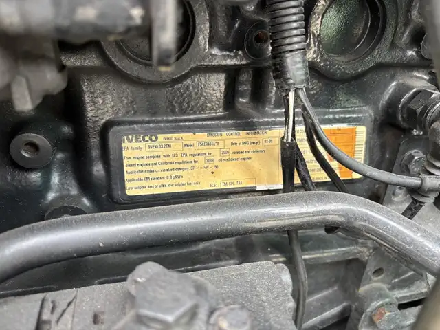 2009 New Holland T4020 Utility Tractor in Heavy Trucks in Delta/Surrey/Langley - Image 17