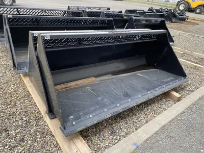 3/16" material, ¼" end plates ¾ X 4 bevelled cutting edge Reinforced top lip 39" deep, 31" high Scre...