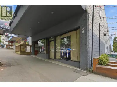 Exceptional opportunity to lease a high-exposure retail unit on the east side of Lonsdale Avenue in...