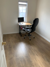 Private Room For Rent in Colombo Crescent, Mississauga!