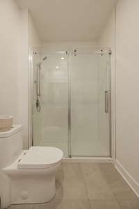 Offre exceptionnelle : 4 mois à 50% ! 3.5, 4.5 disponibles dès maintenant dans l'immeuble Exal NDG M... (image 8)