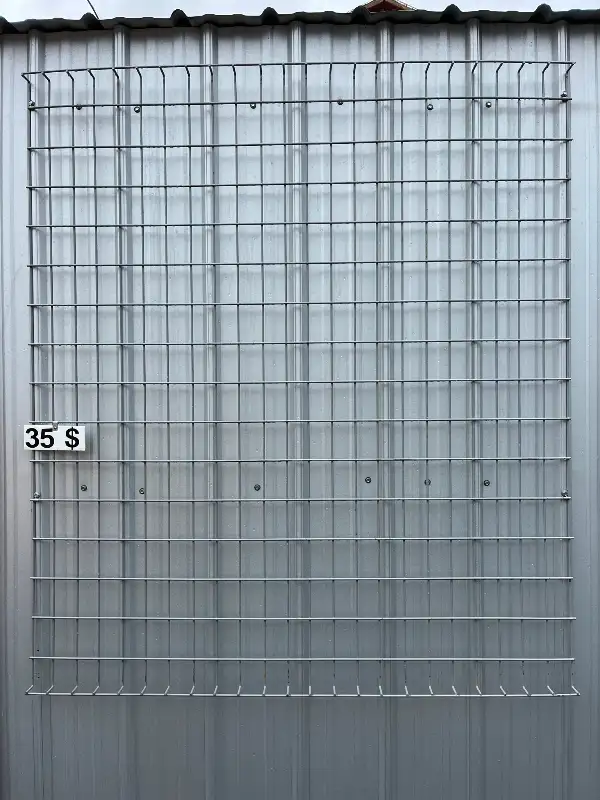 Grille de métal (grillage) in Other in Drummondville - Image 2