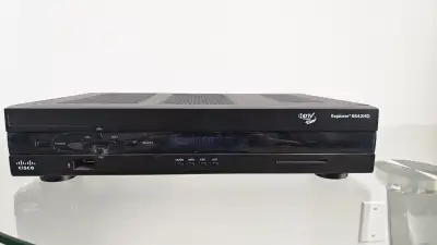 Cisco Explorer 8642HD digital cable box, View more