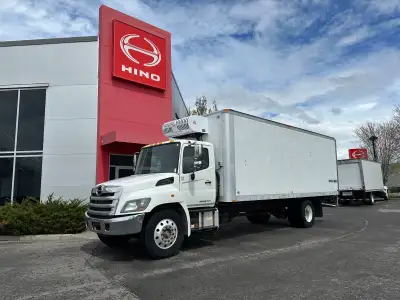 2016 Hino 358, Single Axle Reefer truck, Hino diesel engine 260 HP, Allison (Auto) transmission (6 s...