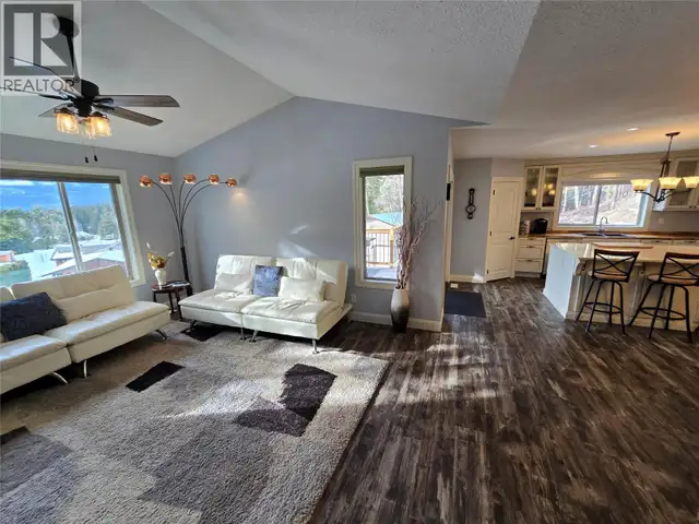 565 Clearwater Valley Road Clearwater, British Columbia in Houses for Sale in Kamloops - Image 18