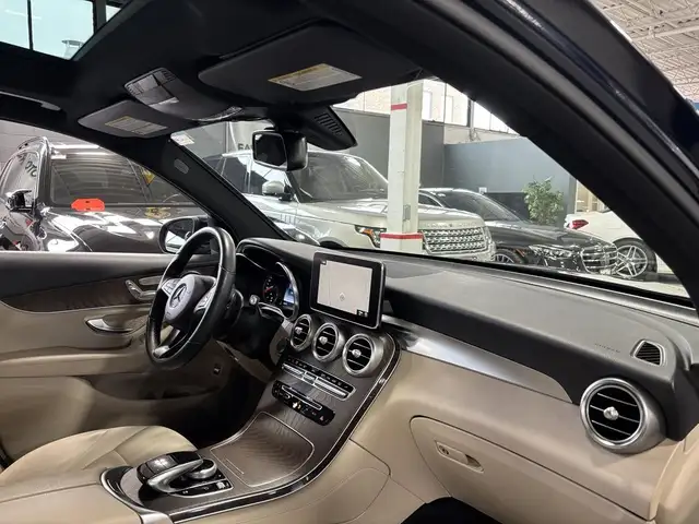 2019 Mercedes-Benz GLC GLC300|4MATIC|NAV|CREAMSEATS|AMGALLOYS|WO in Cars & Trucks in City of Toronto - Image 14