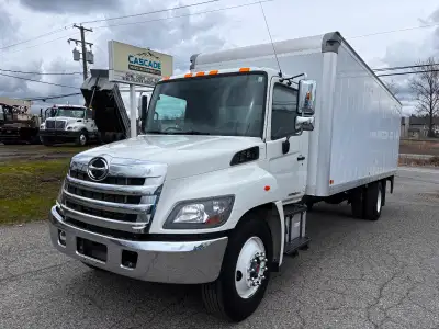 2018 Hino 338 - 25.5' box - 7' inside height - 2000 lb aluminum power tailgate - roll up door - alli...
