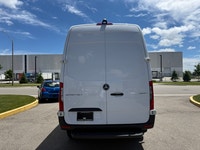 Alexander The Great Inc. Auto Sales 2695 Durante Way Milton, ON, L9T 5J1 Phone: 416-839-1558 2022 Me... (image 6)