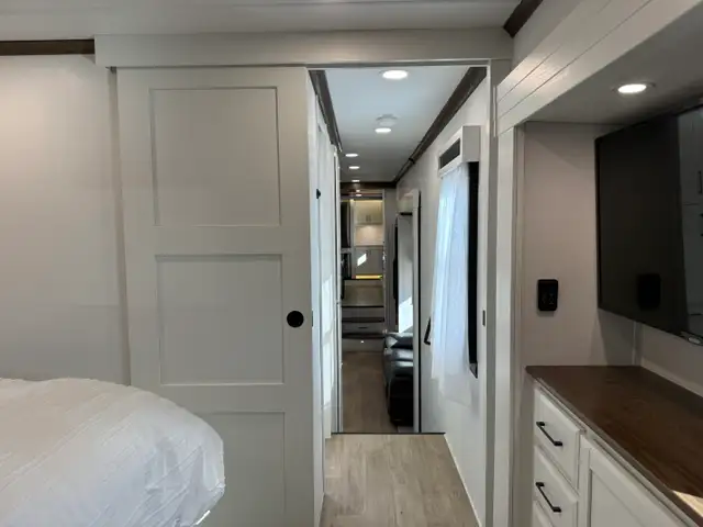 2024 Forest River RIVERSTONE 421 FK in Travel Trailers & Campers in St. Albert - Image 62