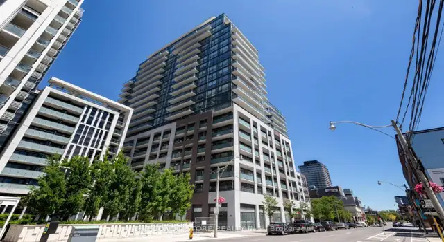 1-Bedroom Toronto Condo! Bright Corner Unit - Act Fast!633955189917451212