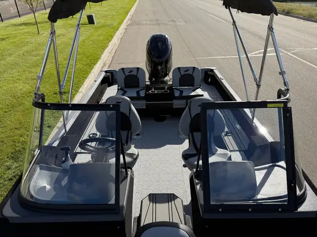 2025 Starcraft Storm 176 DC Pro in Powerboats & Motorboats in Saskatoon - Image 11