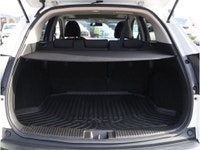 2016 HONDA HR-V EX - NO ACCIDENTS - BC VEHICLE - BACKUP CAMERA - HEATED FRONT SEATS - DUAL-CLIMATE C... (image 9)