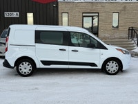 CONSECUTIVE COMSUMER CHOICE AWARD WINNERS! BLUETOOTH HANDSFREE, REVERSE CAMERA, REAR RACKING, 1 OWNE... (image 4)