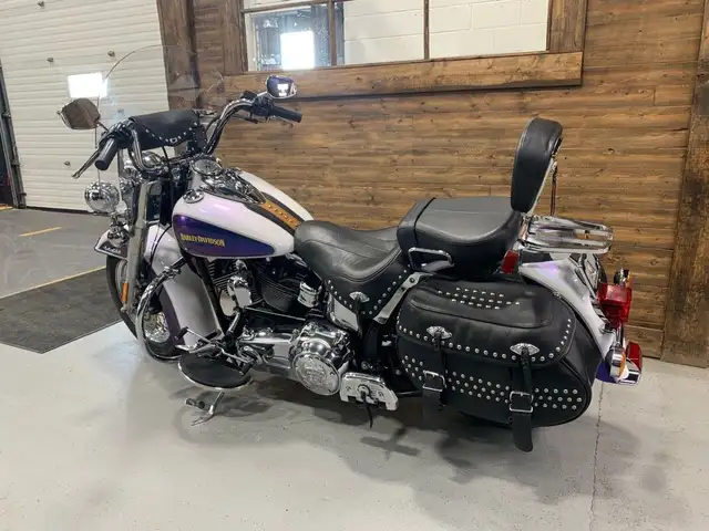 2010 Harley-Davidson Heritage Softail Classic in Street, Cruisers & Choppers in Oshawa / Durham Region - Image 4