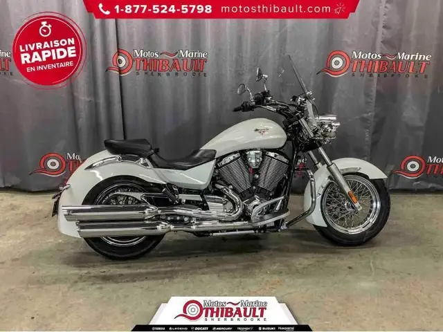2013 Victory Motorcycles BOARDWALK in Street, Cruisers & Choppers in Sherbrooke - Image 3