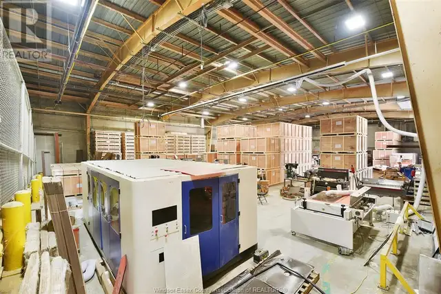 1153 TECUMSEH ROAD West Windsor, Ontario in Commercial & Office Space for Rent in Windsor Region - Image 39