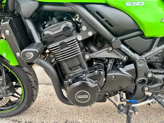 2018 Kawasaki Z900RS Cafe **HINDLE EXHAUST SYSTEM** **EXTRAS** in Street, Cruisers & Choppers in Markham / York Region - Image 21